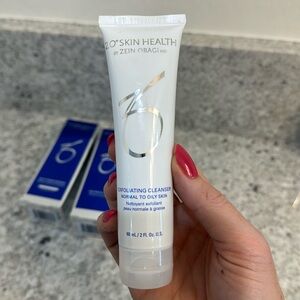 ZO Skin Health Exfoliating Cleanser NIB